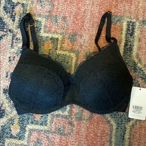 Nwt lively wireless push up